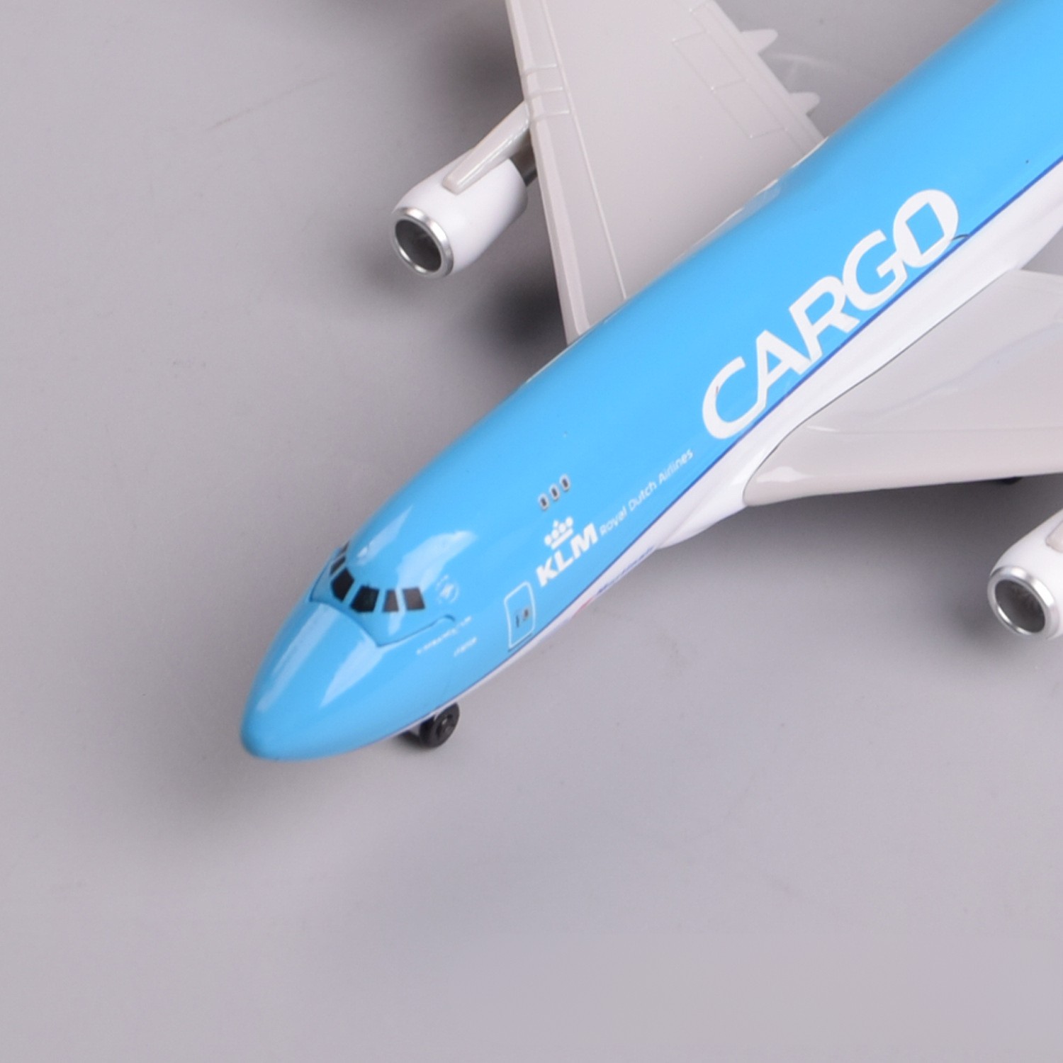 20cm Miniatur-Flugzeugmodell K – Model Airplane Plastic Bewertung und Preis